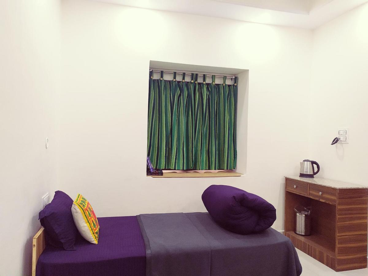 Shimla Gypsy - Home Stay Eksteriør billede